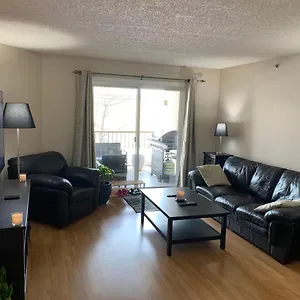  Apartment Chris Cozy Commonwealth #205 Canada