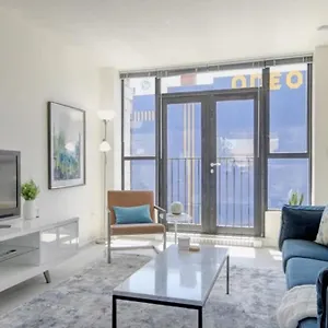  Apartment Bulgarka Canada
