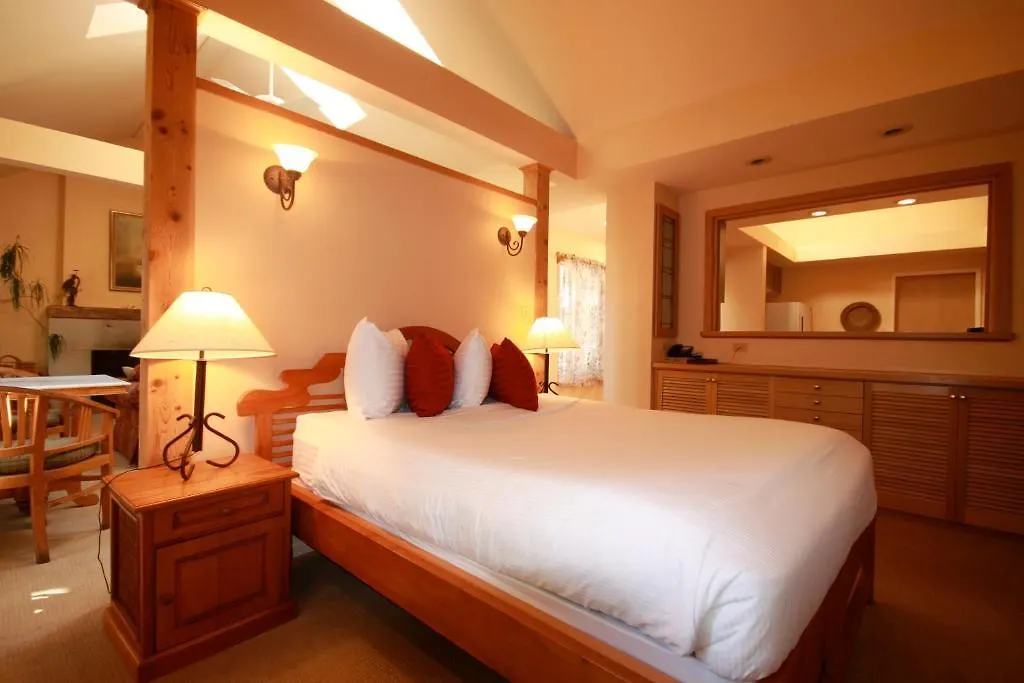 Spinnakers Gastro Brewpub & Guesthouses Victoria