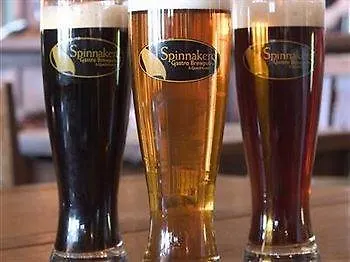 Inn Spinnakers Gastro Brewpub & Guesthouses Victoria