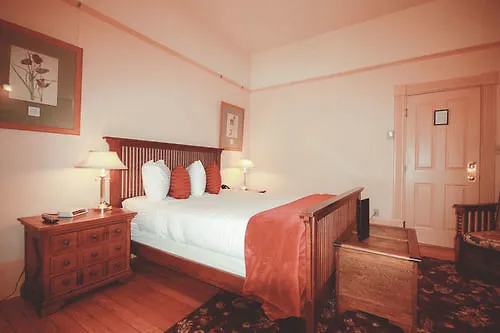 Spinnakers Gastro Brewpub & Guesthouses Victoria 4*,